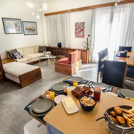 Casa Ithomi Appartement *