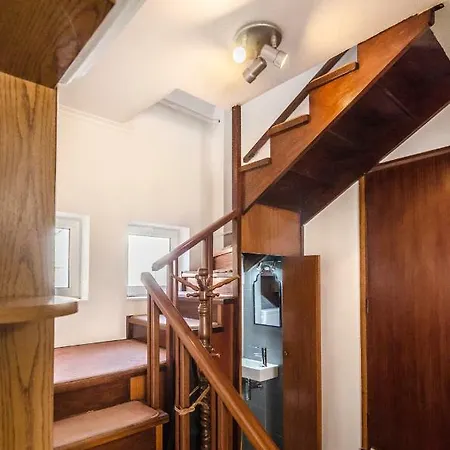 Apartment Casa Ithomi *